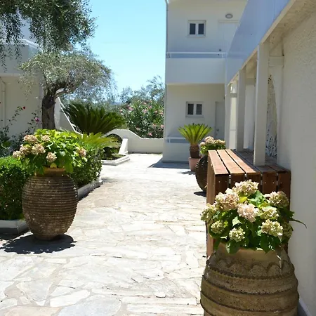Dassiaholidayclub 3* Дассия