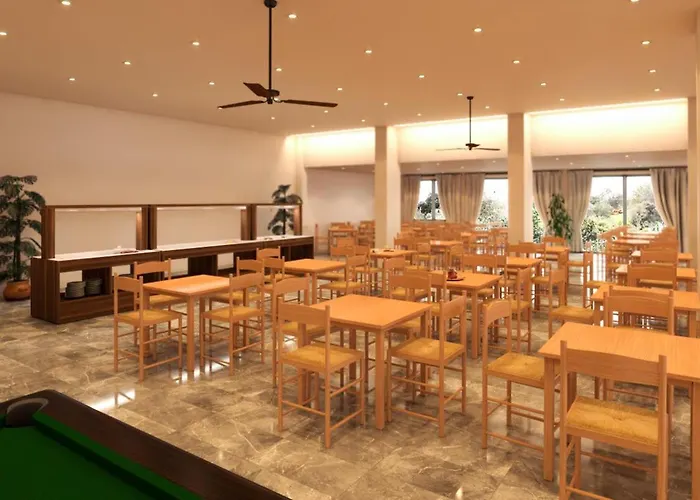 酒店 Dassiaholidayclub